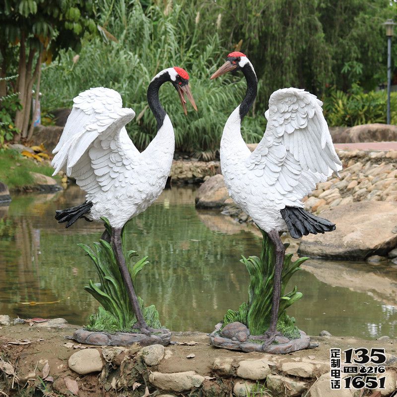 池塘仿真玻璃鋼愛(ài)心造型丹頂鶴雕塑 池塘仿真玻璃鋼愛(ài)心造型丹頂鶴雕塑